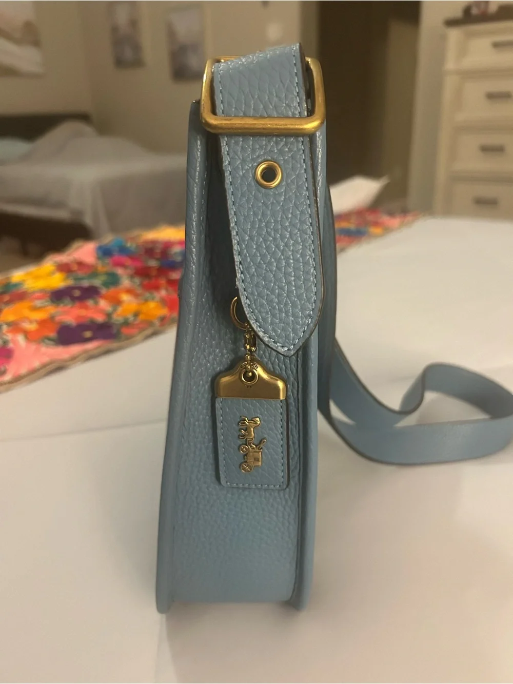 EUC Coach 1941 Emery pebbled leather crossbody messenger bag in pacific blue